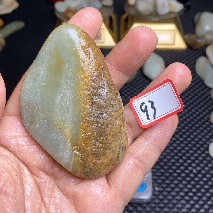 未镶嵌和田玉把件93