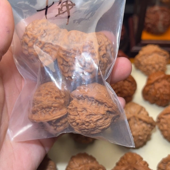 就***年桃核吊坠哈哈哈哈哈哈