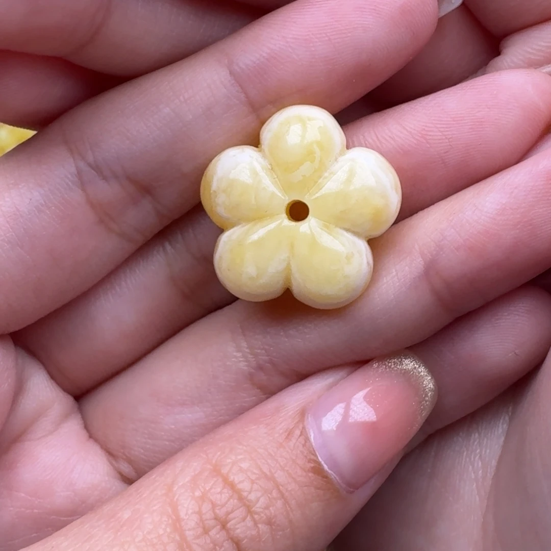 琥珀未镶嵌裸石22号