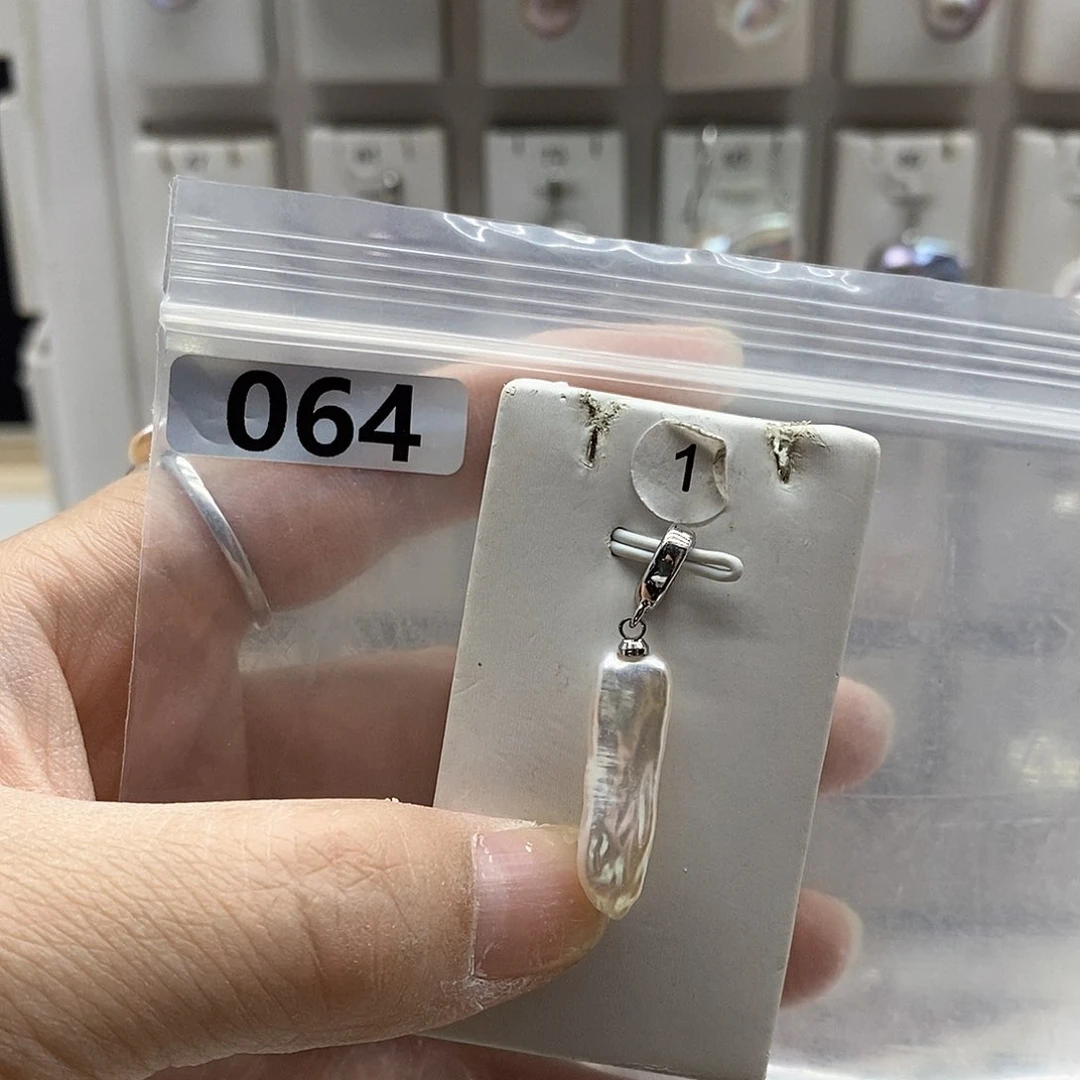 颈饰合金淡水珍珠