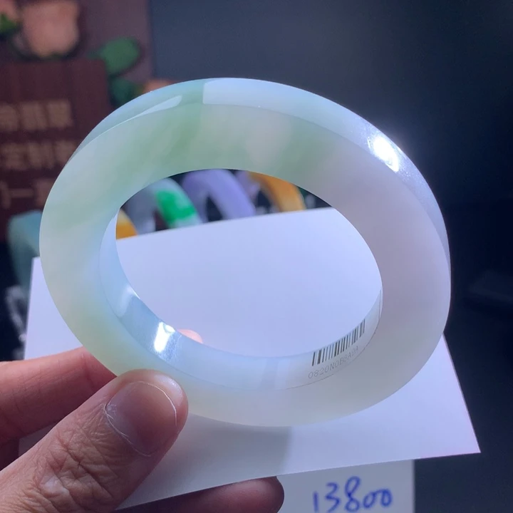 未镶嵌手镯定制翡翠