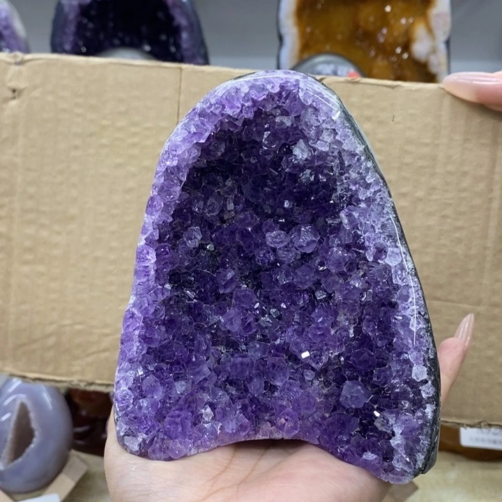 未镶嵌大型摆件（非配饰）紫晶
