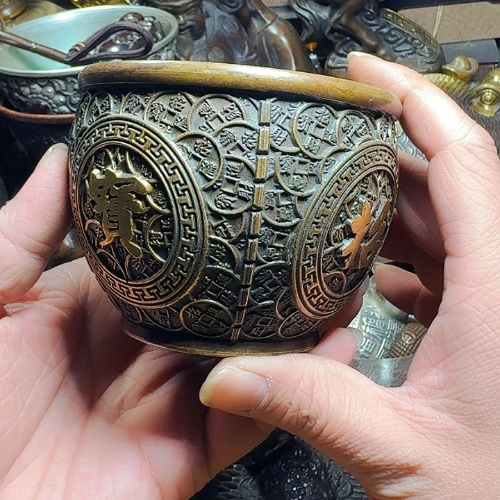 铜器摆件收收藏藏