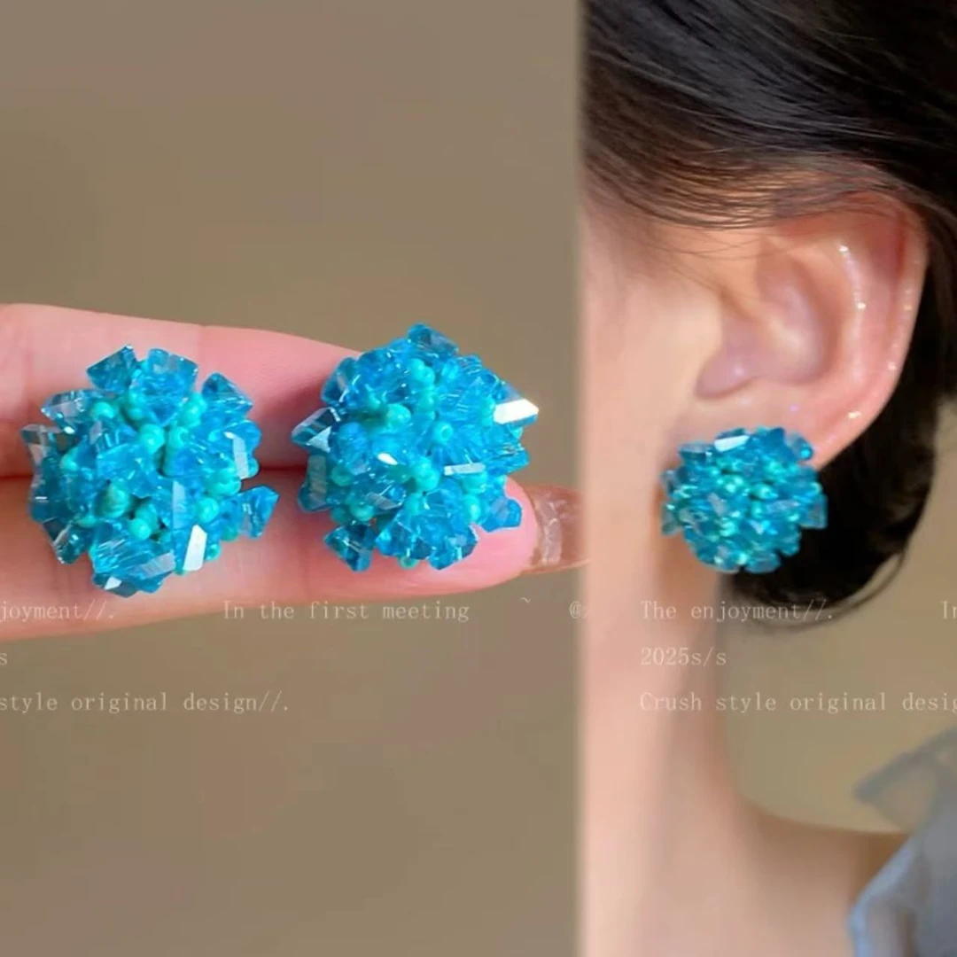 铜合金耳饰 冰晶茉莉~蓝色绣球花串珠耳钉女轻奢度假风 A047