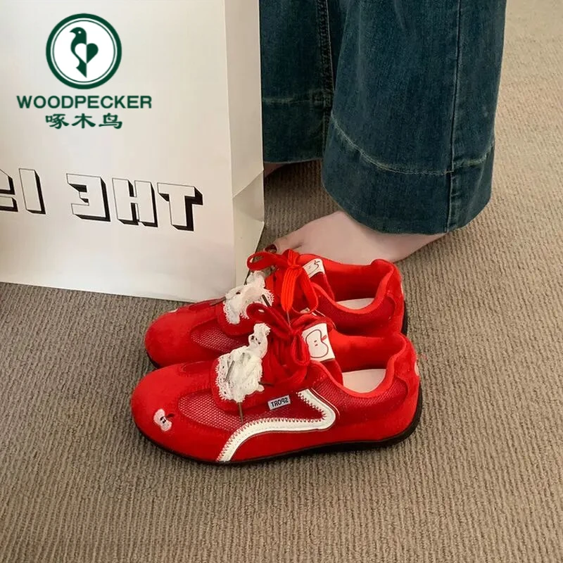 啄木鸟复古阿甘德训鞋女鞋2025新款百搭红色赛车鞋运动鞋