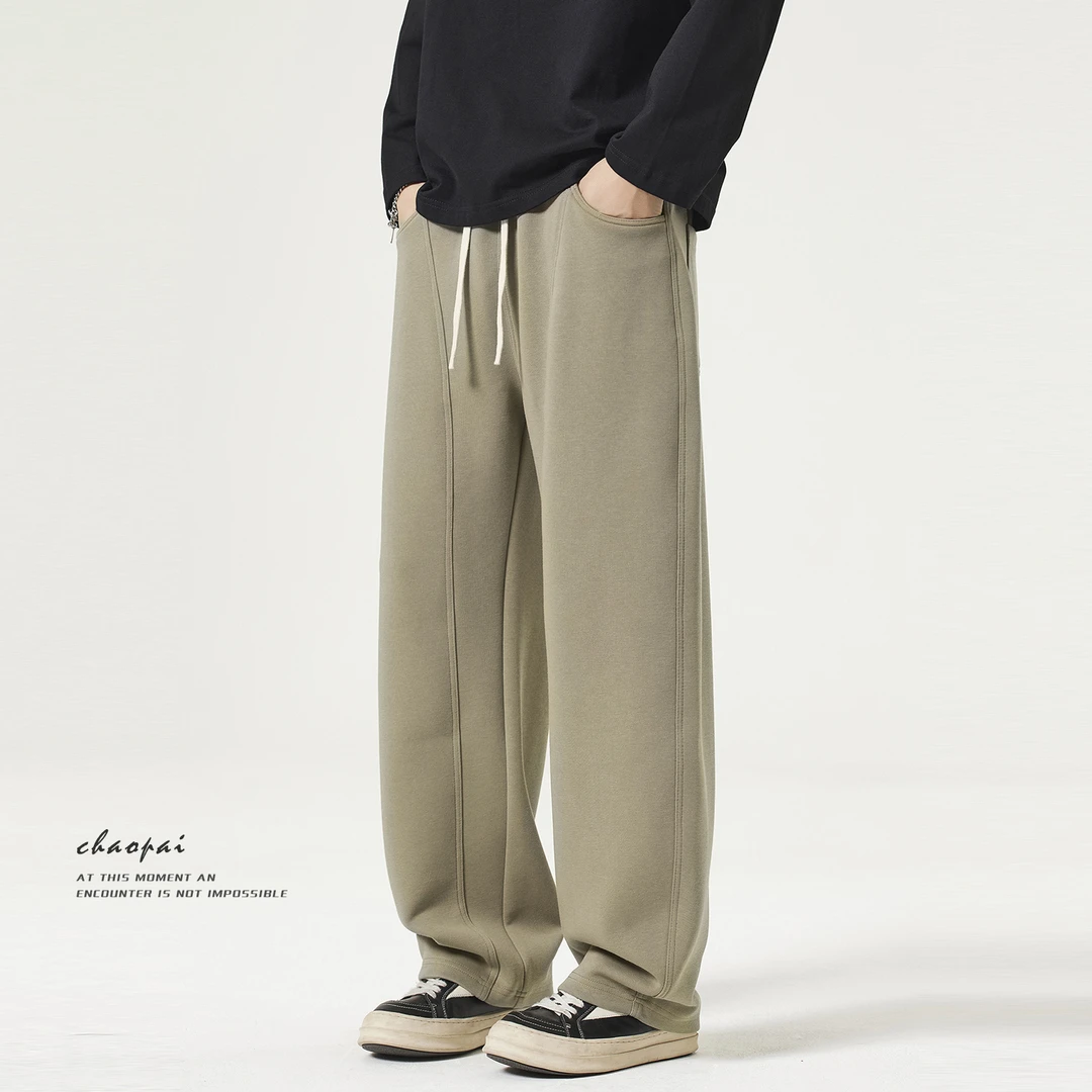 卡其色弯刀裤男秋季重磅直筒运动卫裤男美式休闲抽绳宽松垂感裤子