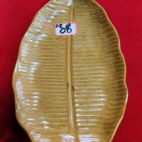 瓷片瓷器，各种摆件，沙锅，五厂，七厂！