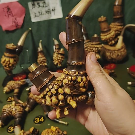 ꧁***꧂贵州特色竹根烟斗工艺品手把件
