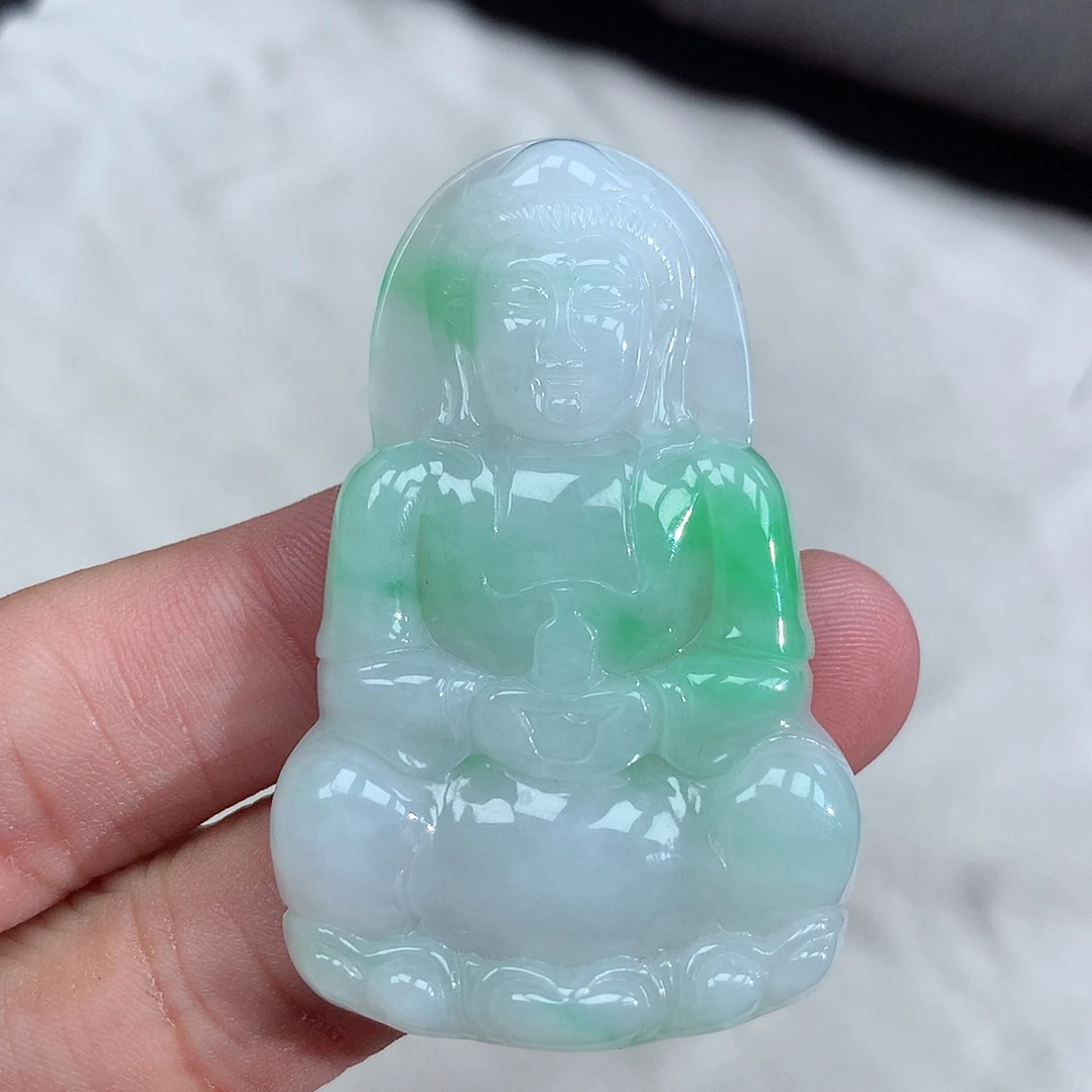 颈饰未镶嵌翡翠飘阳绿观音