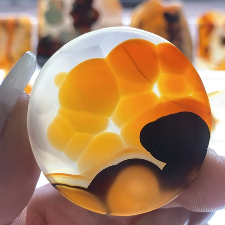 玛瑙/玉髓颈饰未镶嵌