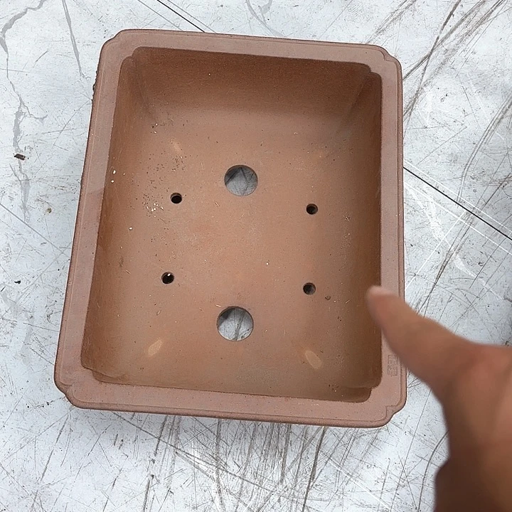 紫砂花盆不*紫砂的颜色很好看