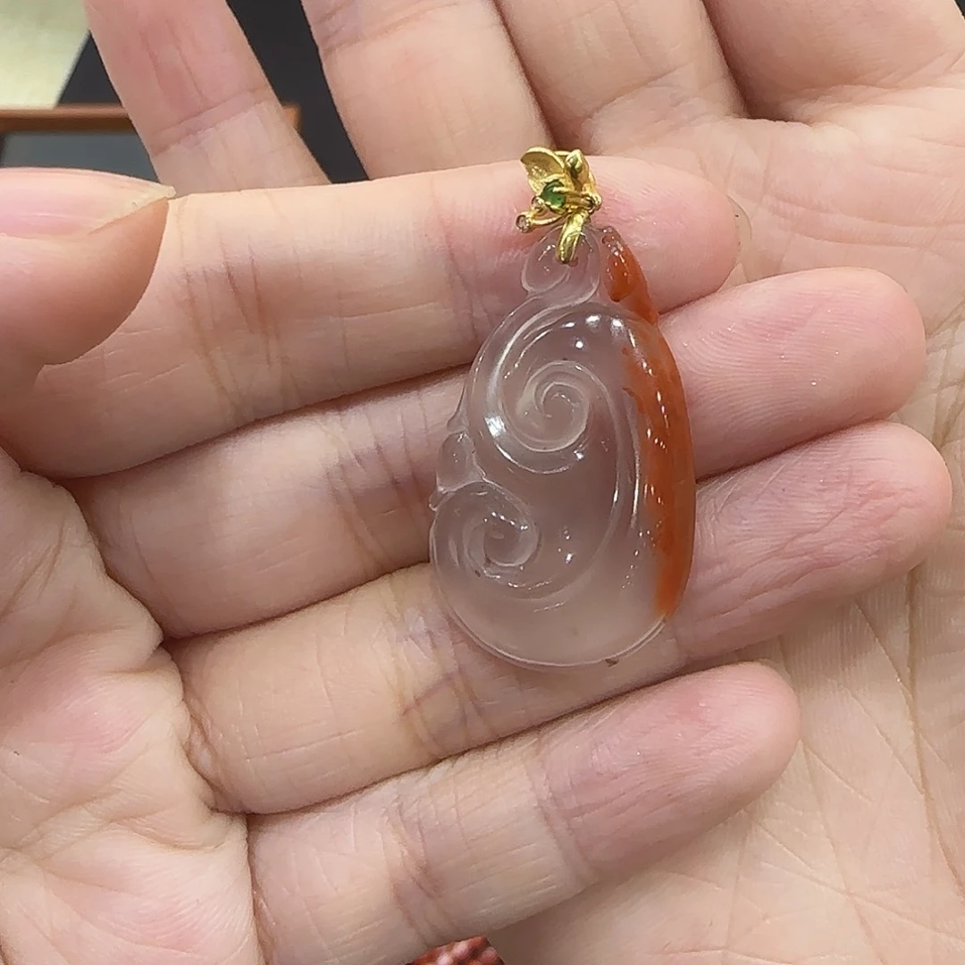 南红玛瑙颈饰未镶嵌白*飘