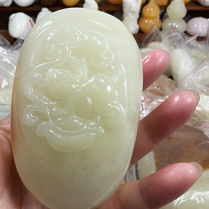 P***y砖雕石头手把件不退不换