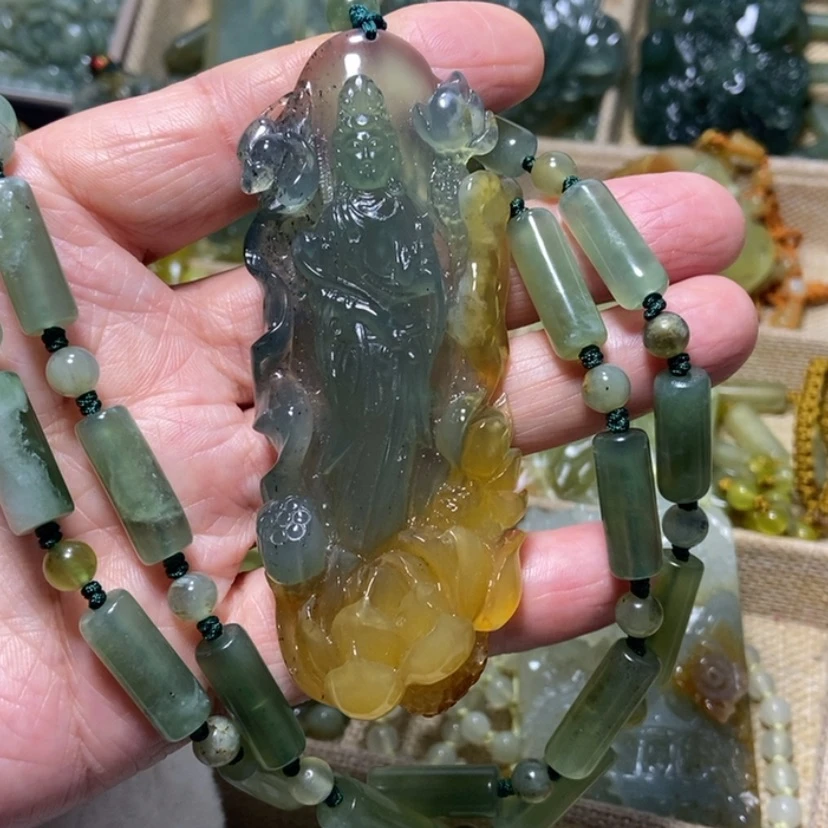 【闪购商品】未镶嵌蛇纹石玉颈饰
