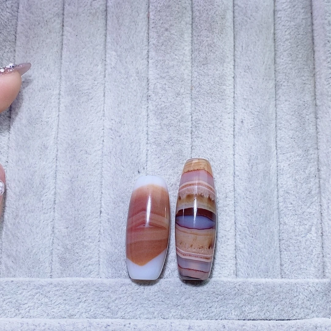 大***房玛瑙/玉髓未镶嵌颈饰