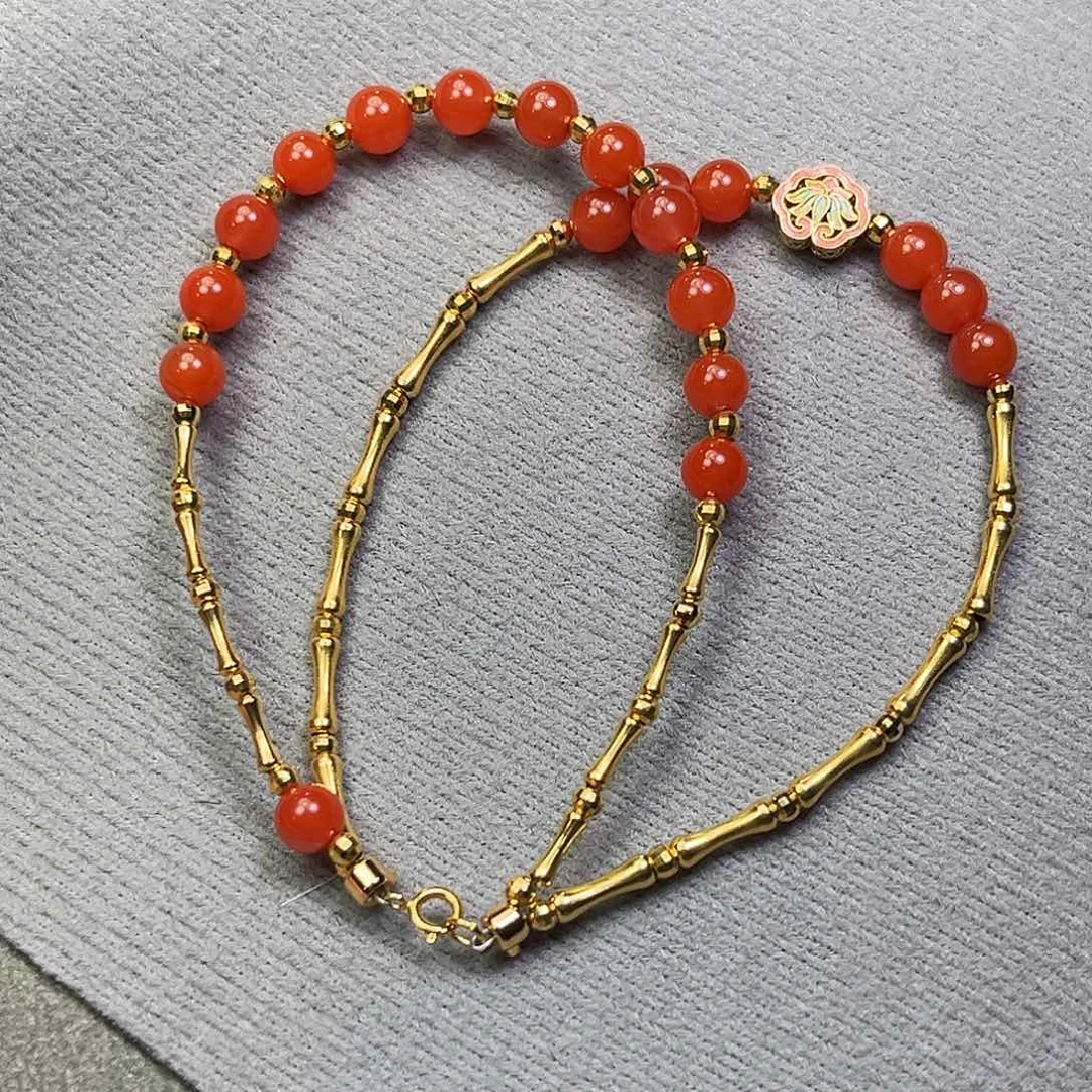南红玛瑙原矿5mm18K金镶嵌