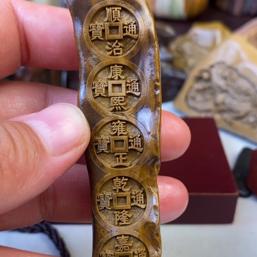 【闪购商品】原石雕刻手把件