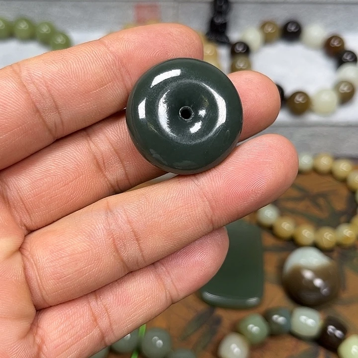 和田玉未镶嵌颈饰99999999999999