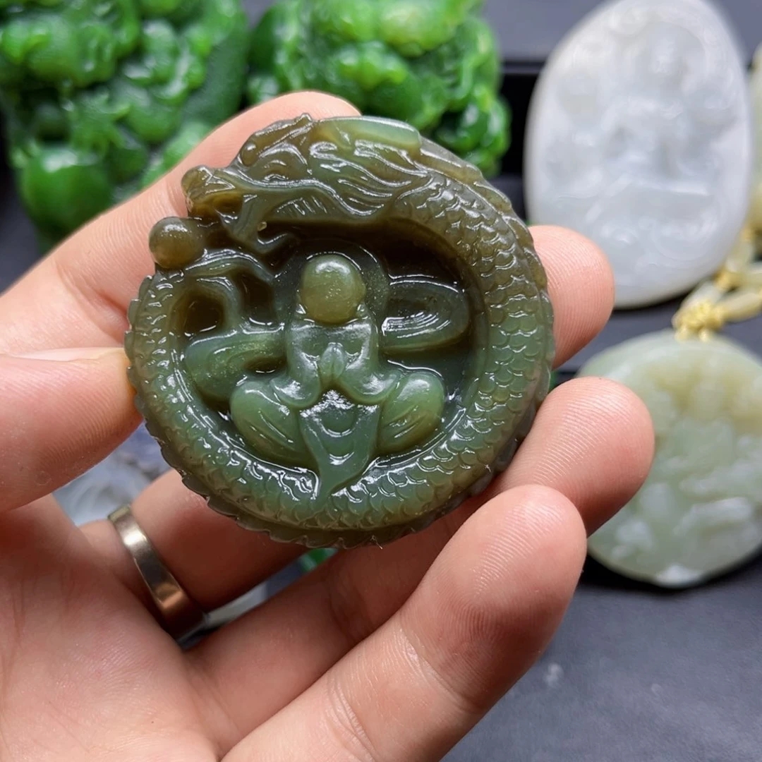 和田玉未镶嵌颈饰和田玉