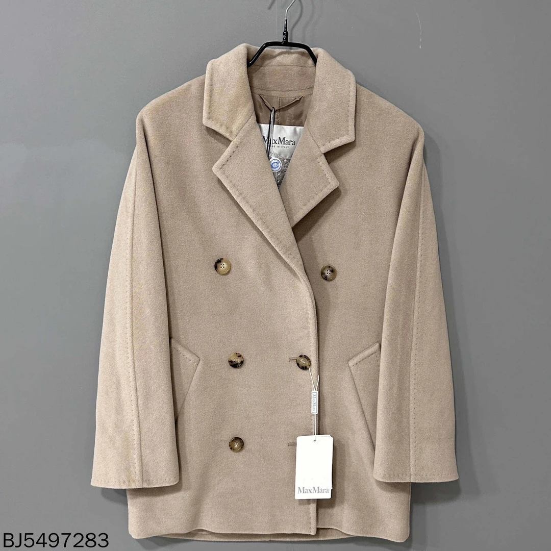 未使用 MaxMara 沙色短款101801大衣/34码/97283