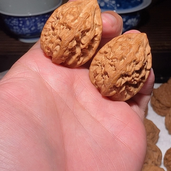 文玩核桃手把件朱雀鸡心