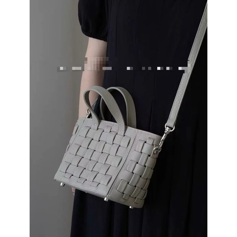 【鱼姐的私橱-清货】轻奢高定手工包新粉浮力A001