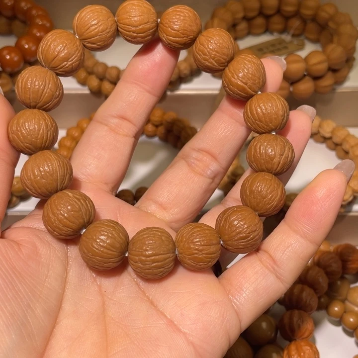 猴头核桃手串猴头