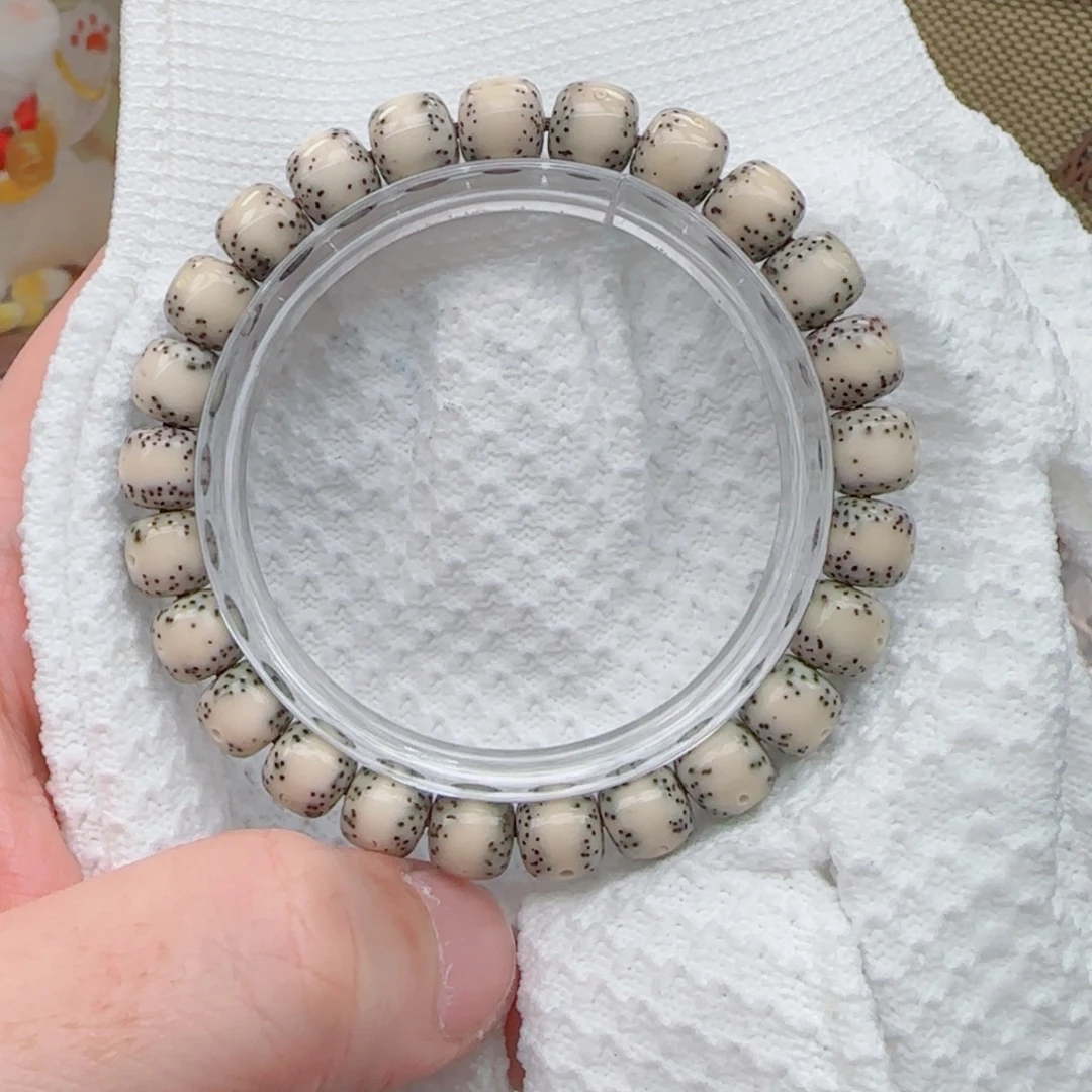 星月菩提手串一线通体留白9*8头条