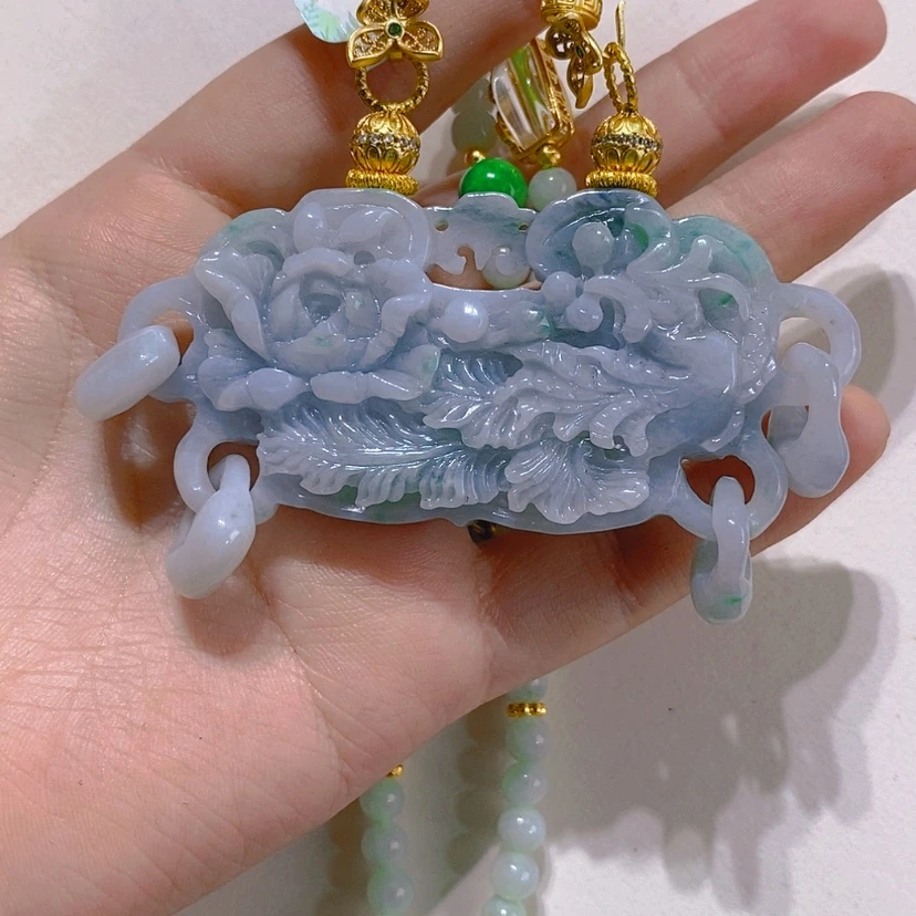 【闪购商品】翡翠未镶嵌颈饰吊坠