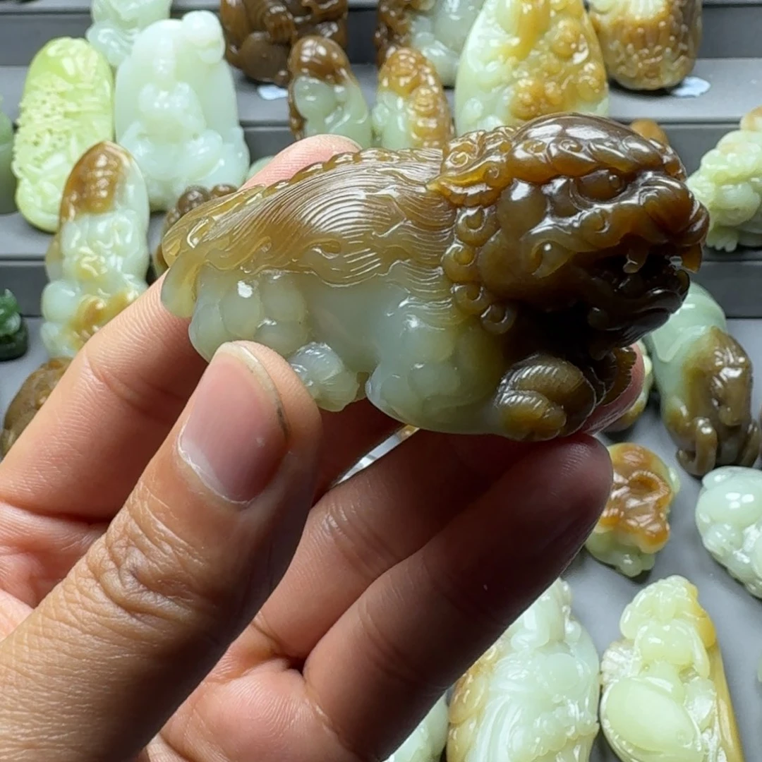 和田玉把件未镶嵌清***岗