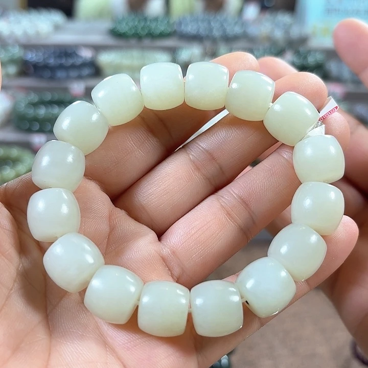 和田玉手链未镶嵌青海料直切卡14