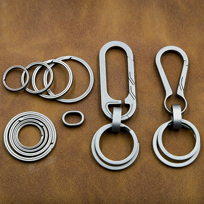 钛合金钥匙扣EDC钥匙圈马蹄扣随身挂扣汽车防丢扣迷你弹簧D扣