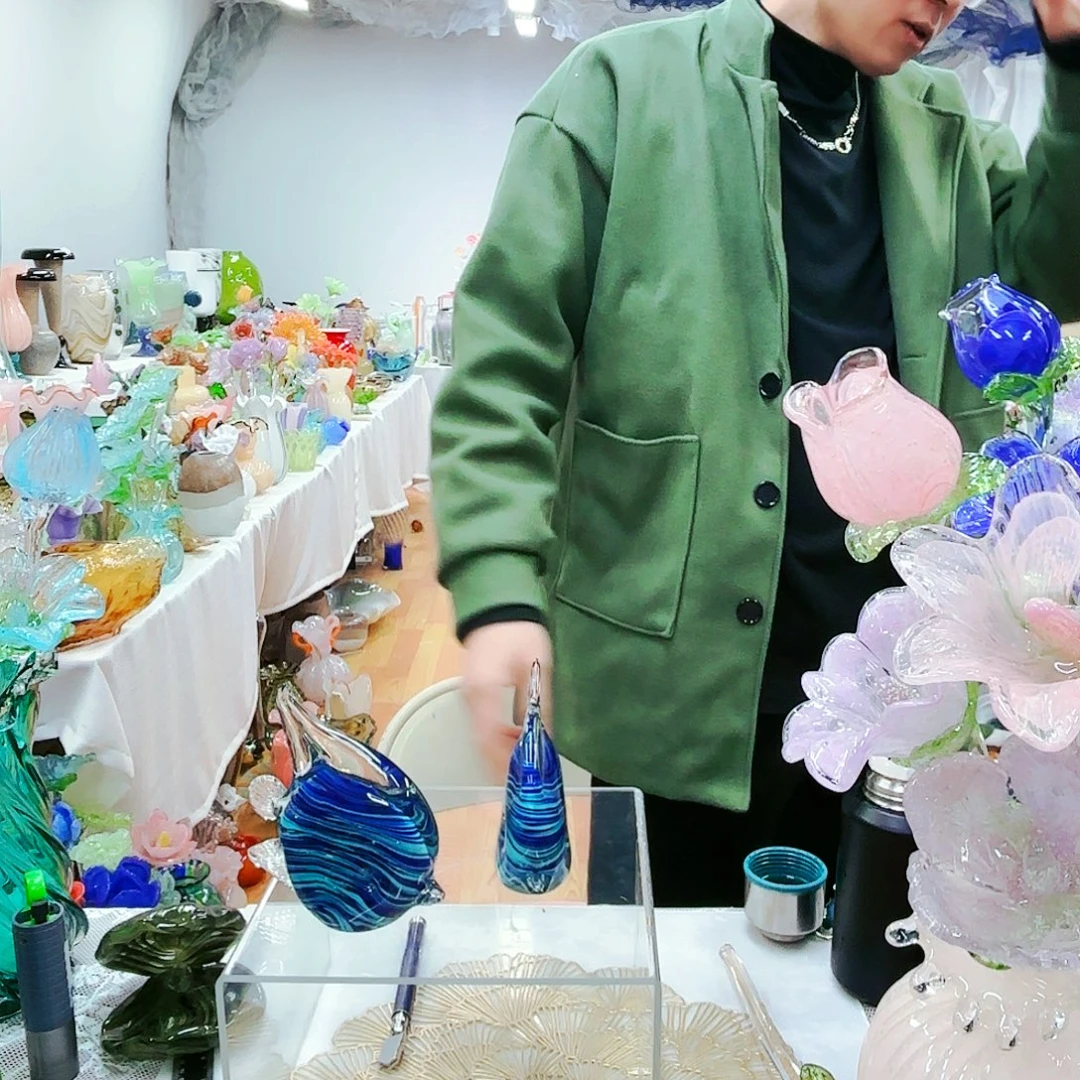 福利不退不换琉璃艺术品