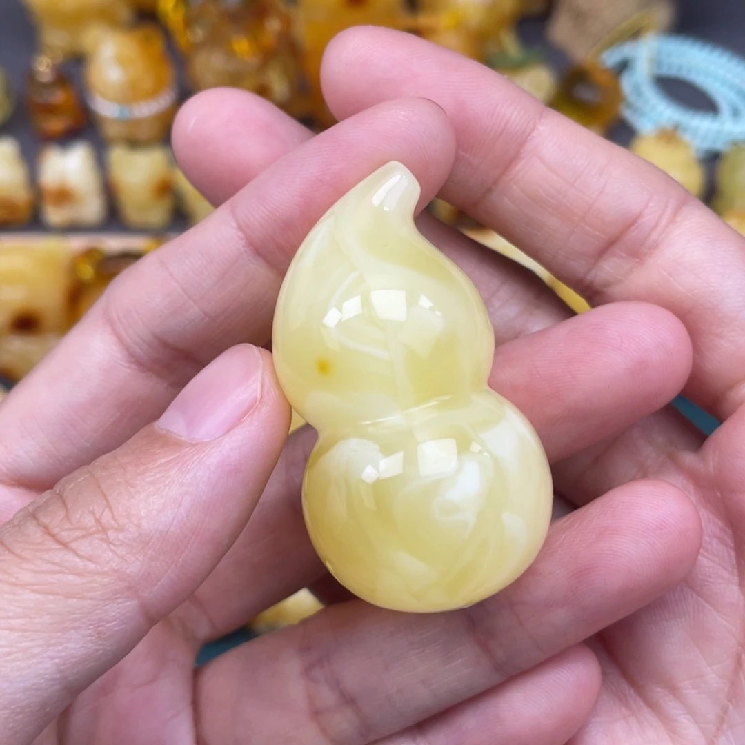 裸石琥珀未镶嵌蜜蜡