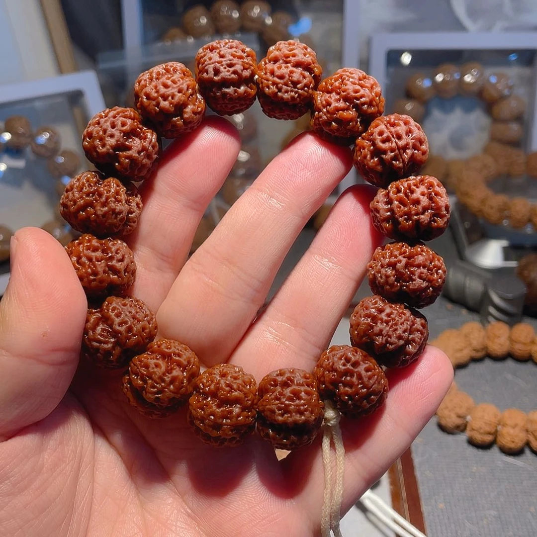 手串金刚菩提20mm梅花【梁】