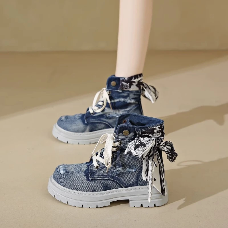 【JTG&SHOES 官方】厚底马丁靴女2025秋季做旧牛仔布短靴复古英伦风