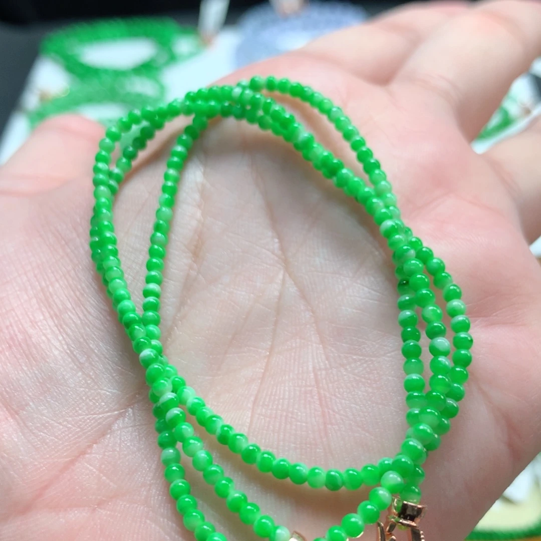 翡翠未镶嵌手链翡翠