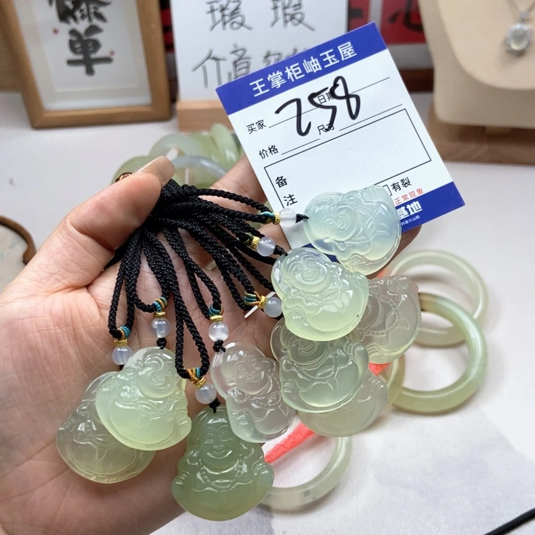 岫玉未镶嵌手镯手镯多样性，发一个