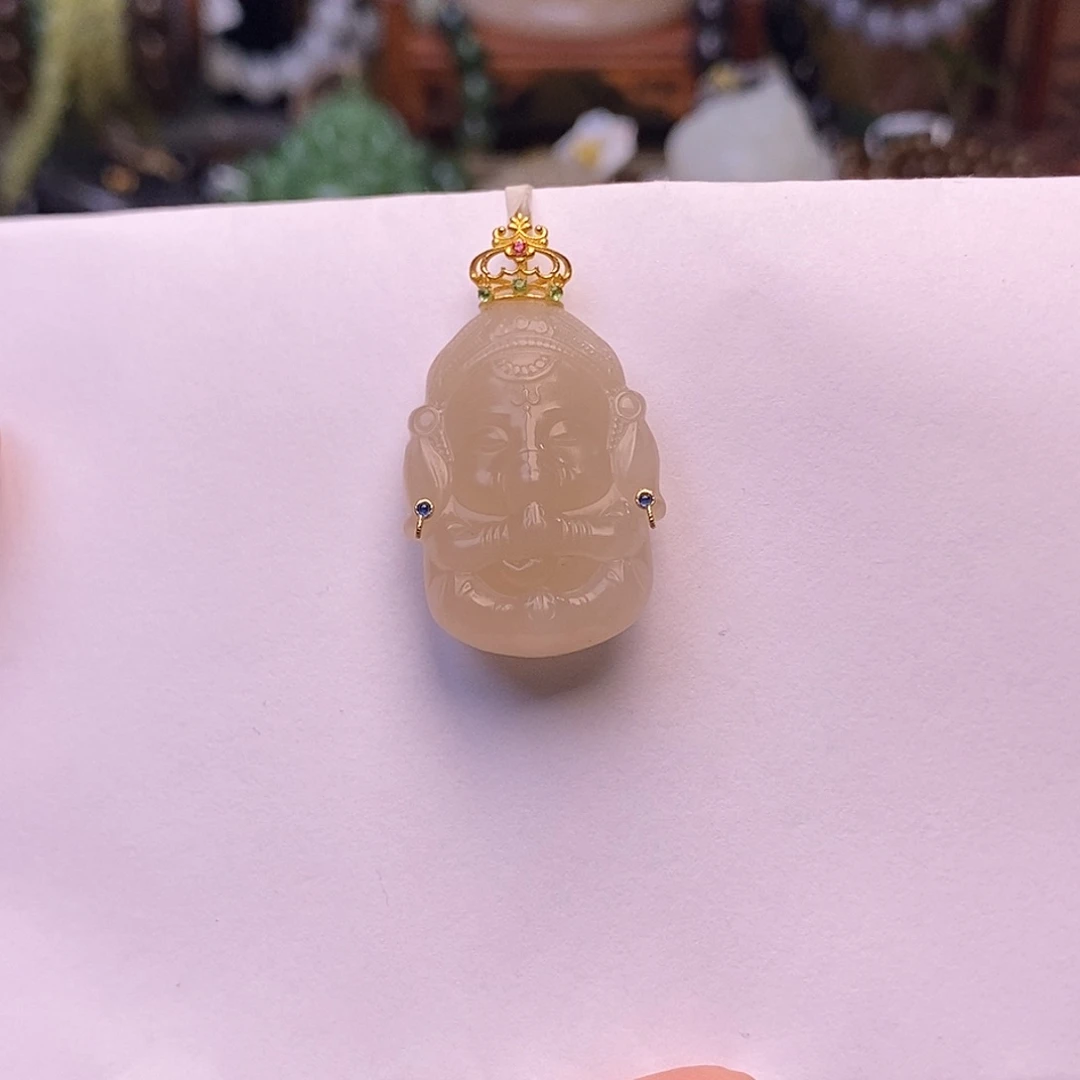 和田玉未镶嵌颈饰熟藕粉红粉金镶吉象