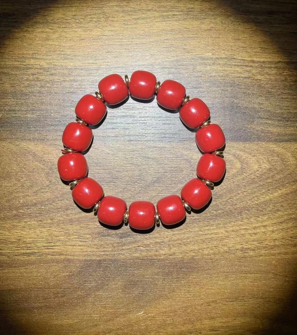 LSS0676 红桶珠手串（无礼盒）