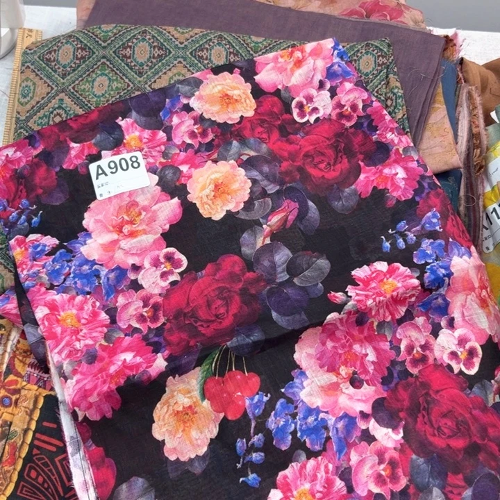 麻908 黑底花卉纯苎麻1米正按0.8