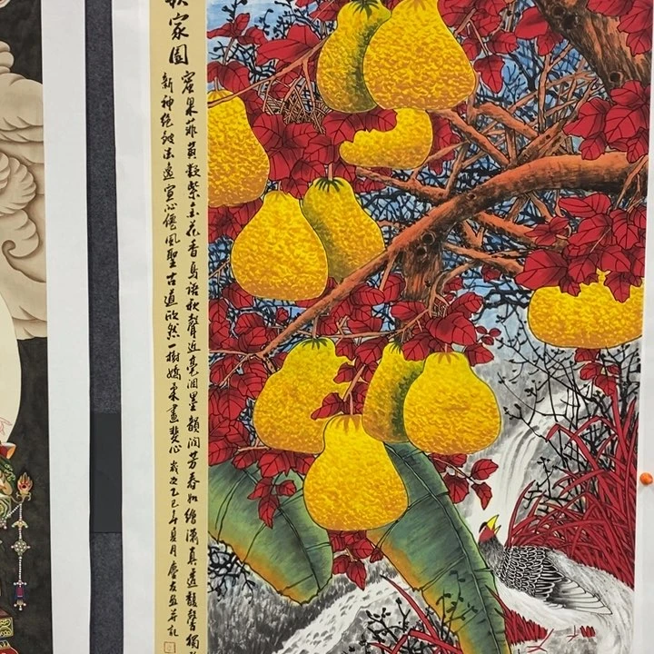 手绘作品等多种形式进行