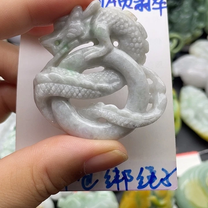 翡翠未镶嵌颈饰天然翡翠