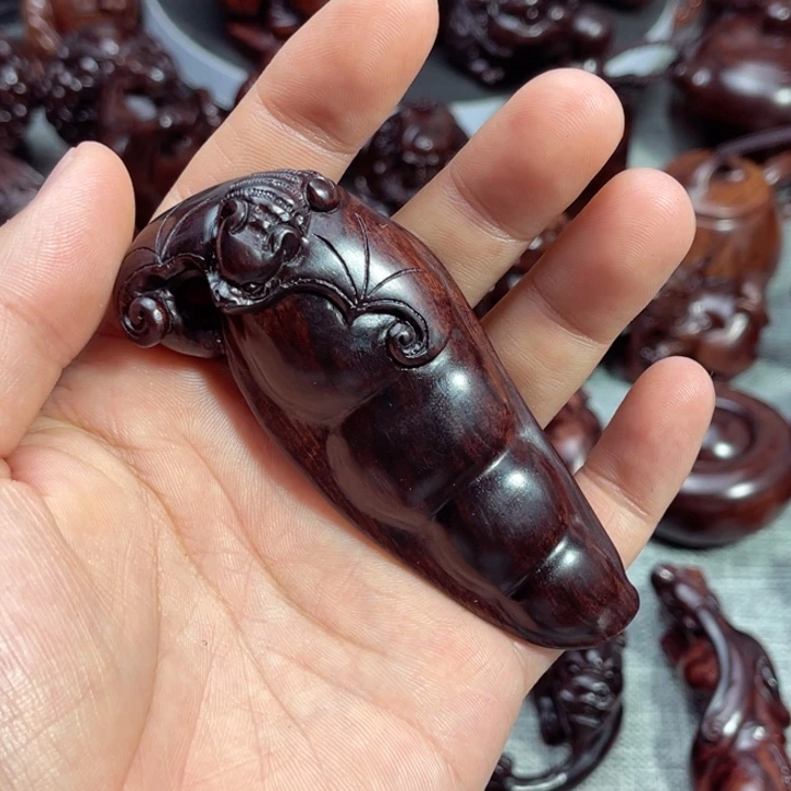 把件黄花梨/降香黄檀福豆