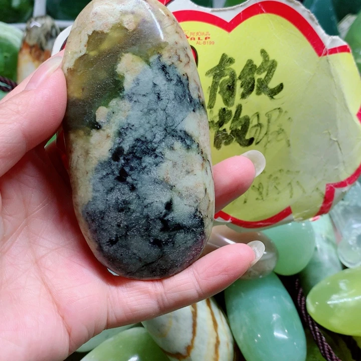 蛇纹石玉未镶嵌手把件
