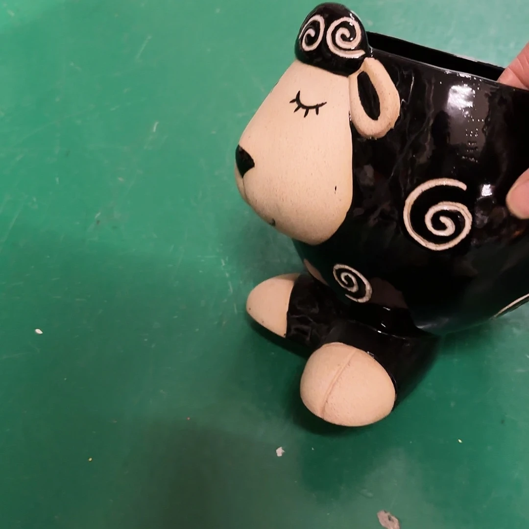 毛*雨陶瓷艺术设计中心