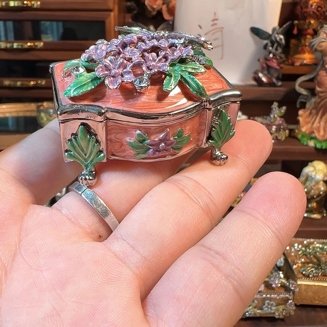 手工制品请勿吹毛求疵