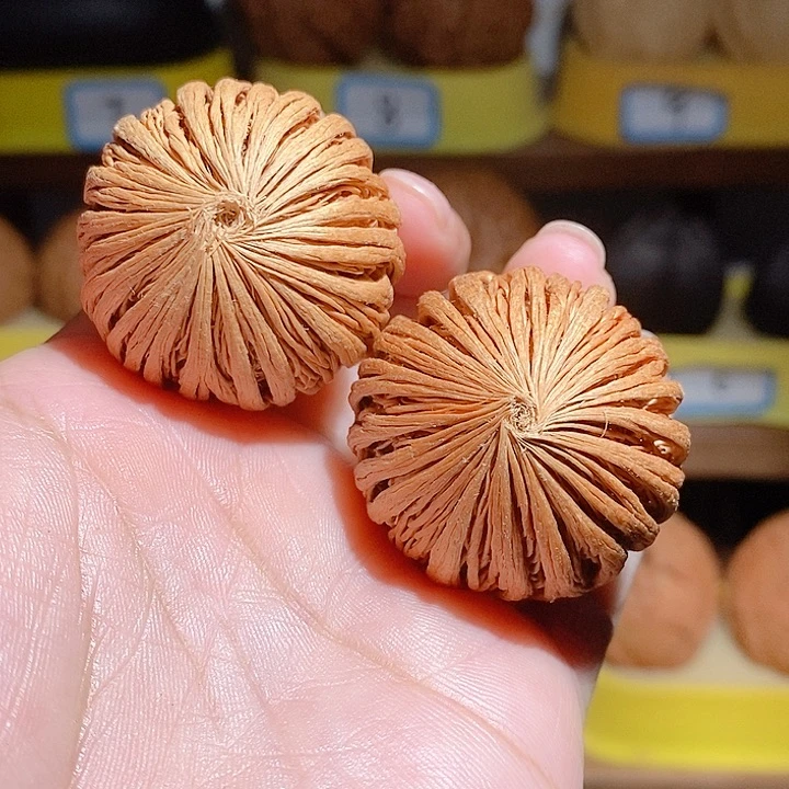 野生金丝果菩提把件