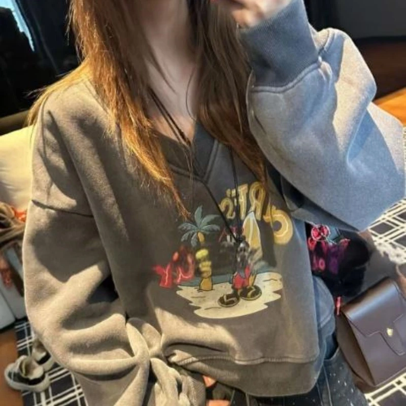 复古趣味印花加绒套头V领卫衣女2025新款秋冬季宽松休闲百搭上衣