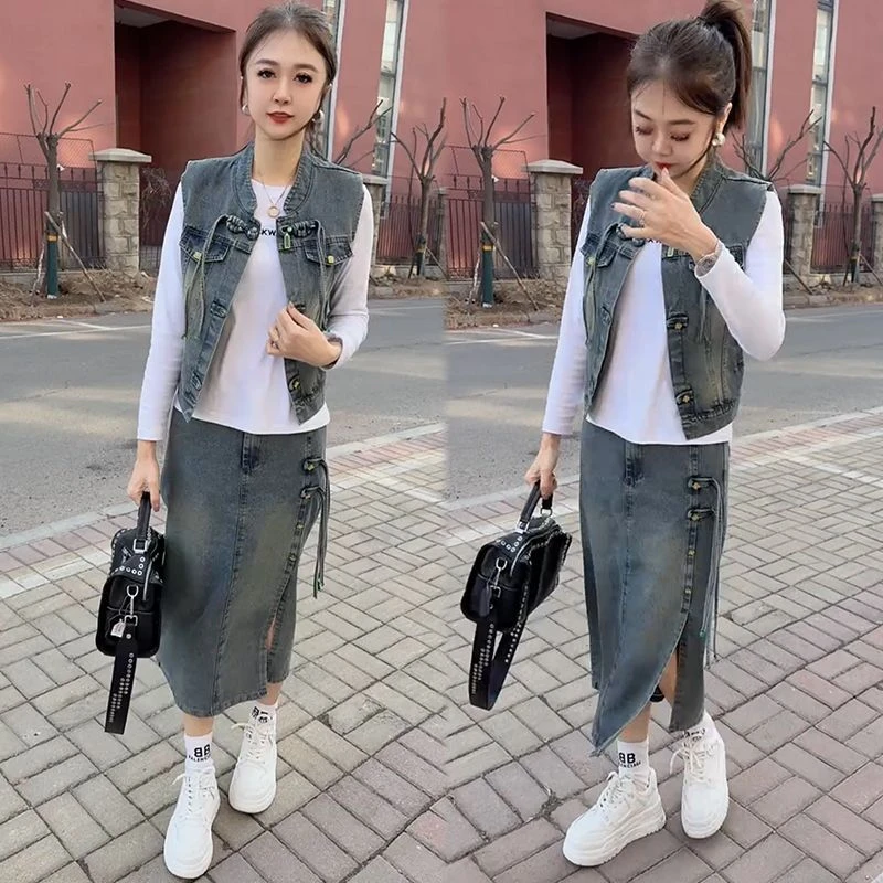 【店铺热销】牛仔时尚套装女春2025中式新款盘扣马甲半身裙显瘦宽松